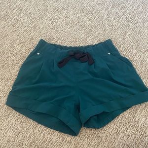 lululemon deep green/teal shorts